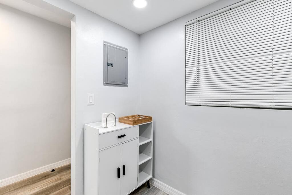 Central 1B Apt Next To Airport Virg 12 Miami Exterior photo